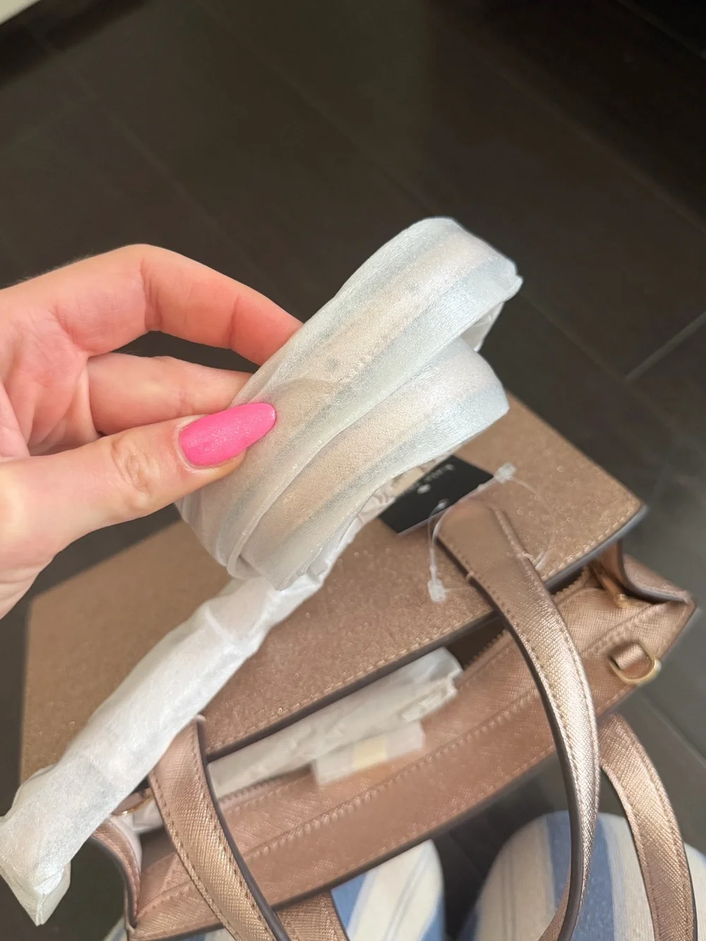 BRAND NEW Kate Spade Rose Gold Purse w/ crossbody strap